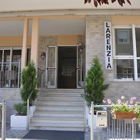 Larenzia Szálloda 3*